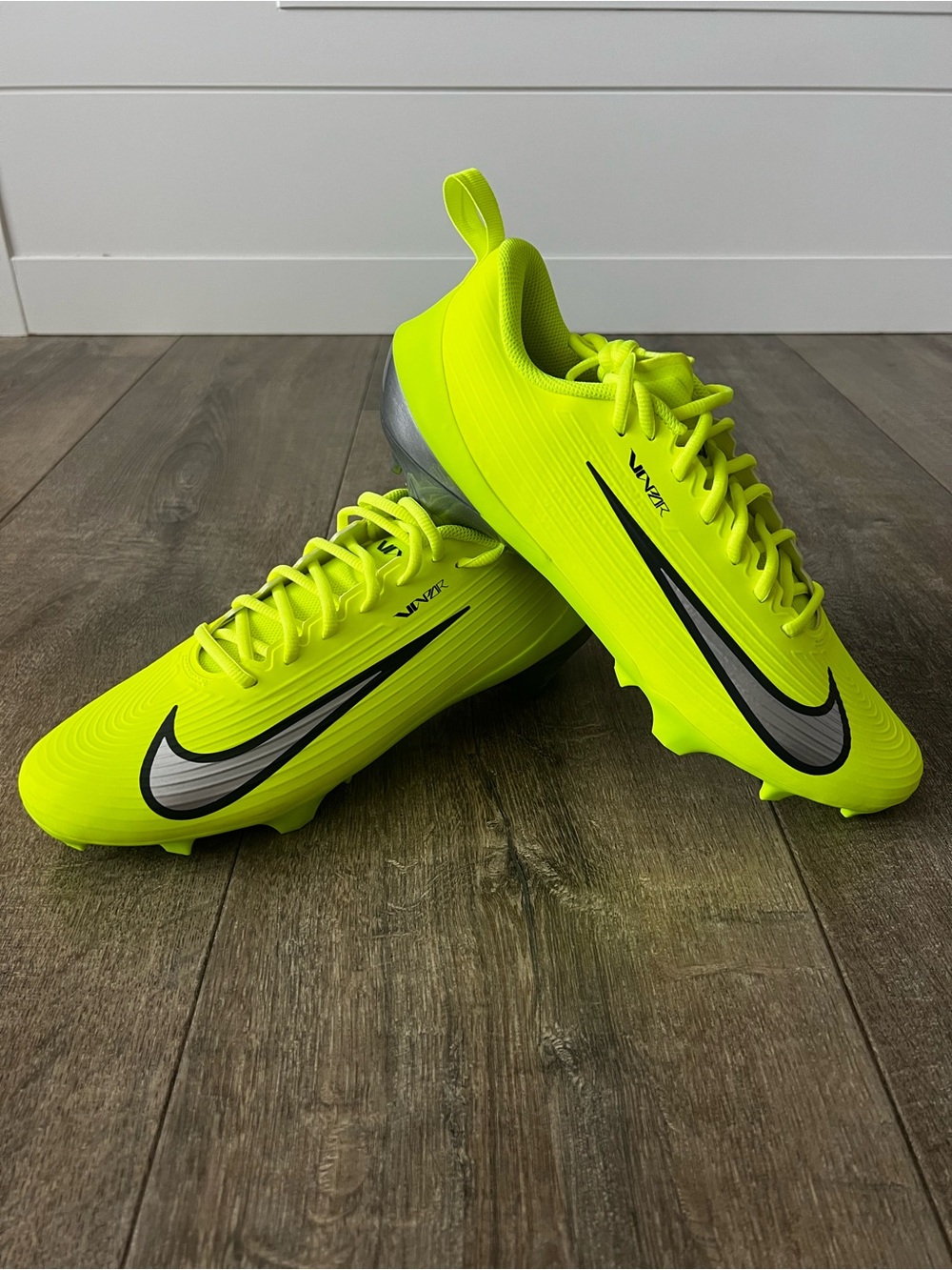 Nike Vapor Speed 3 Football Cleats Volt Men's Size 11.5 IQ5164-700 NWOB
